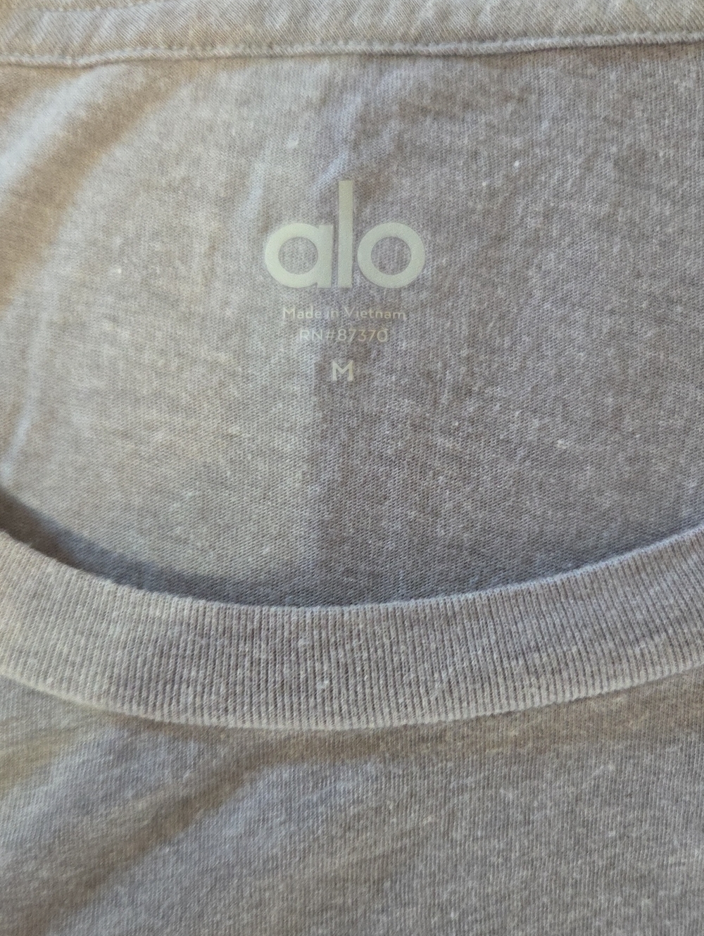 ALO Yoga Men's Crewneck Tank in Heather Light Gray Size M